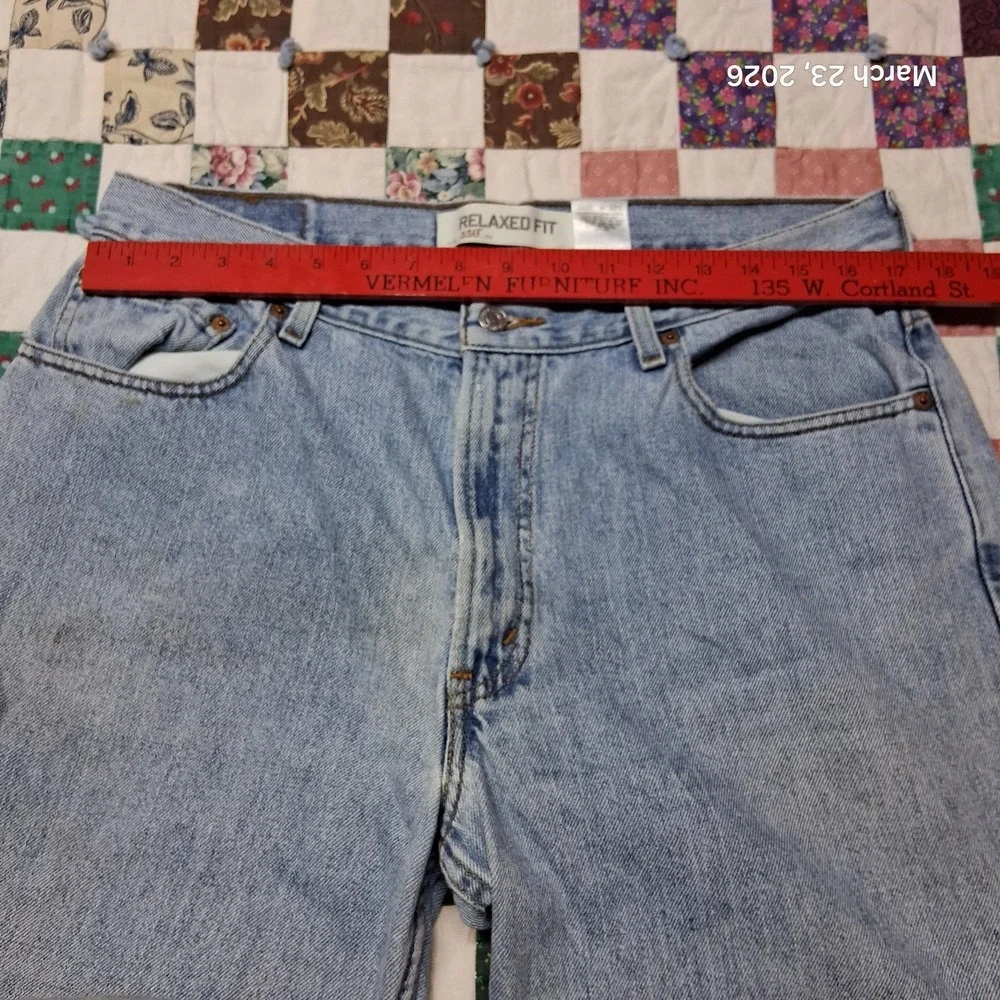 Vintage 2004 Levis 550 Blue Jeans‎ Size 36x34 Relaxed Fit Made in USA Y2K 90s